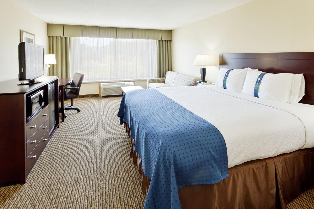 Fairfield Inn & Suites Springfield אנפילד מראה חיצוני תמונה