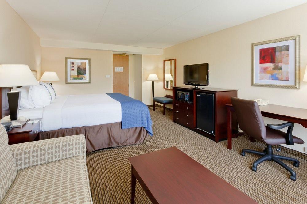 Fairfield Inn & Suites Springfield אנפילד מראה חיצוני תמונה