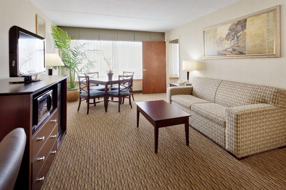Fairfield Inn & Suites Springfield אנפילד מראה חיצוני תמונה