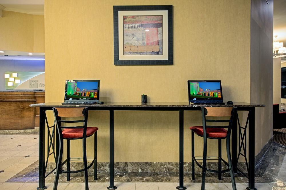Fairfield Inn & Suites Springfield אנפילד מראה חיצוני תמונה