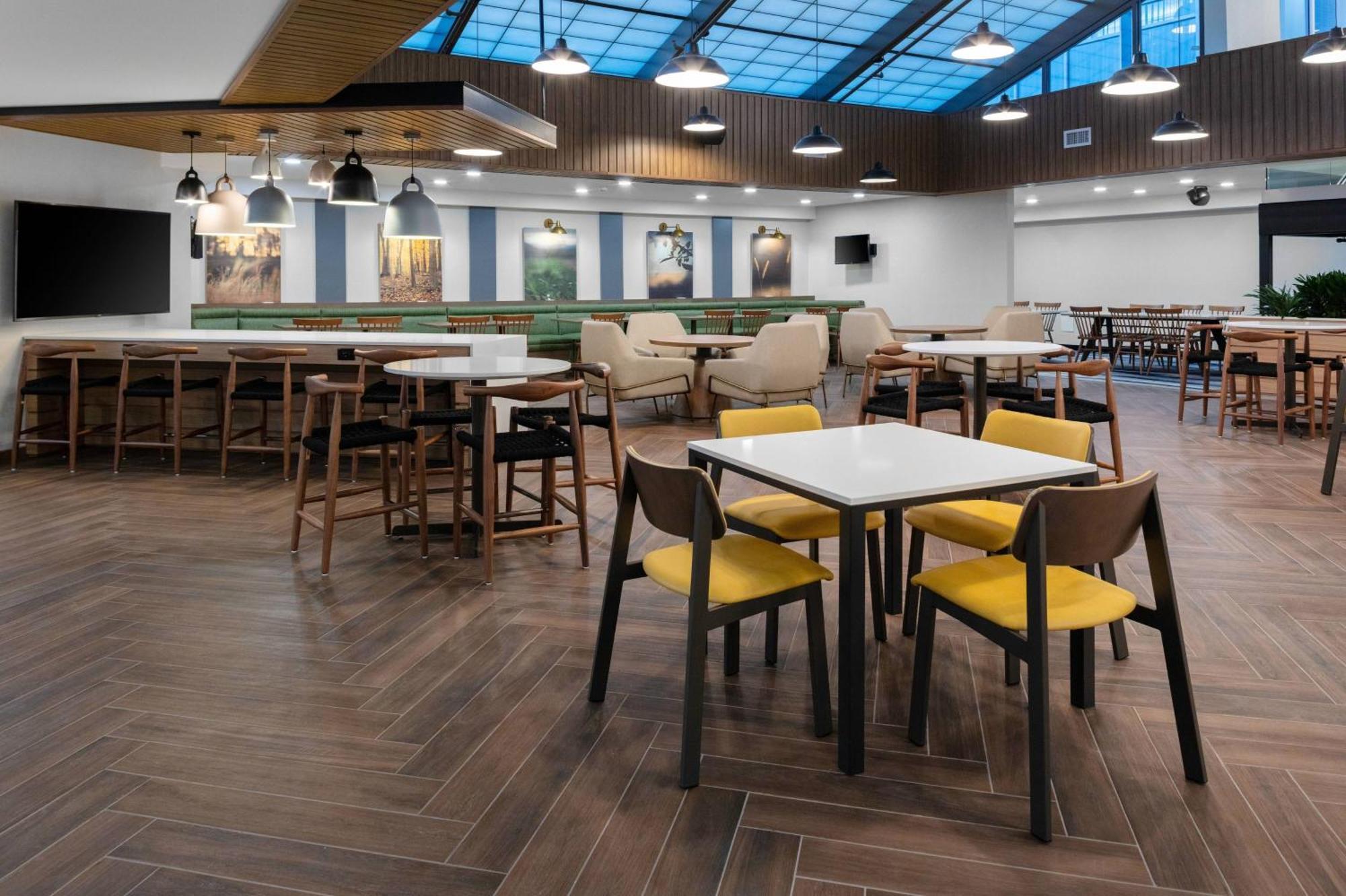 Fairfield Inn & Suites Springfield אנפילד מראה חיצוני תמונה