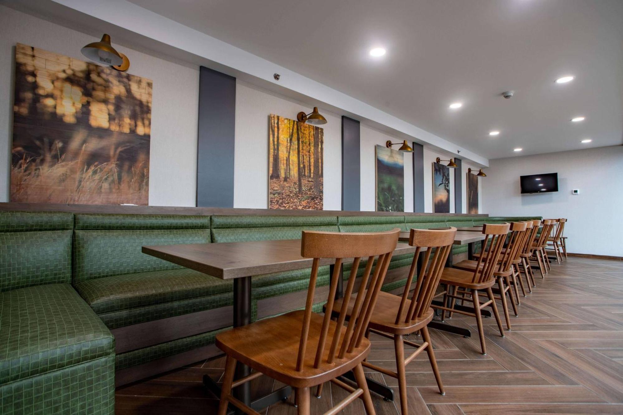 Fairfield Inn & Suites Springfield אנפילד מראה חיצוני תמונה